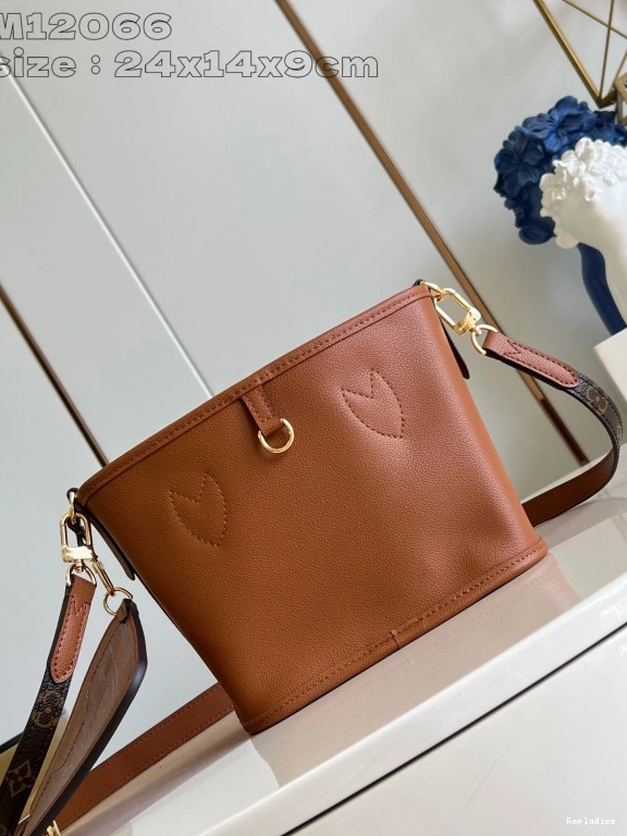 Repladies Inside LOUIS VUITTON Out Neverfull Bandoulière BB 0815